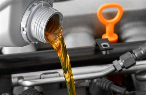 Exploring Engine Oil: Types and Maintenance